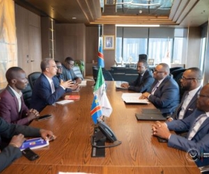Signature de l'Accord de financement du Projet de renforcement de la connectivité au Parc Agro-industriel de Ngandajika entre la RDC et la Banque Africaine de développement